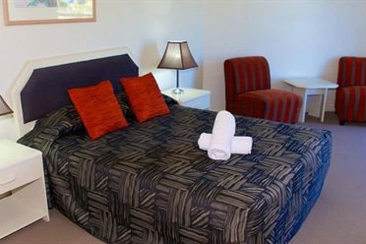 Room 5 of 43