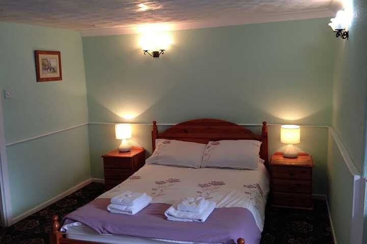 Room 2 of 20