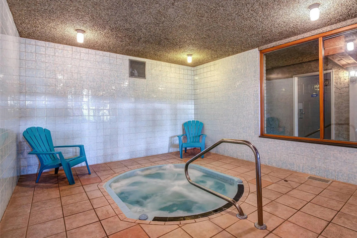 Pool 17 of 25