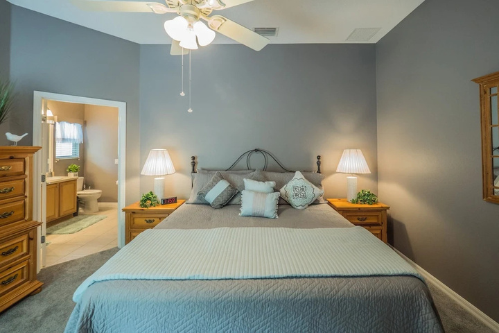 Room 4 of 21