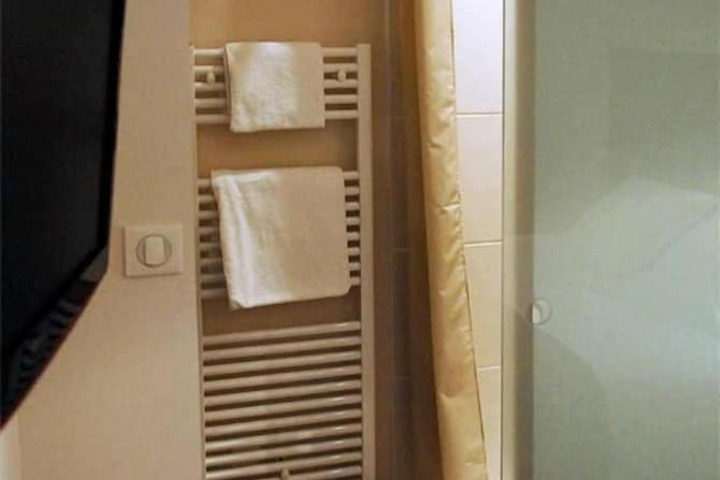 Room 19 of 43