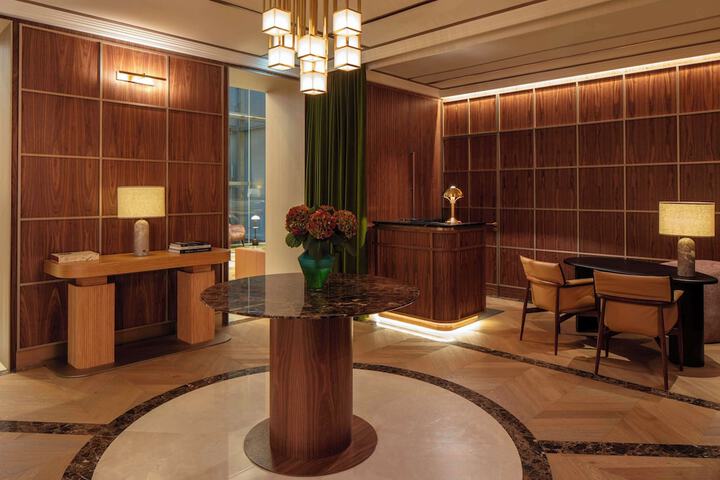 Hotel Lobby