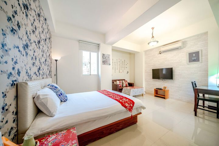 Room 2 of 59