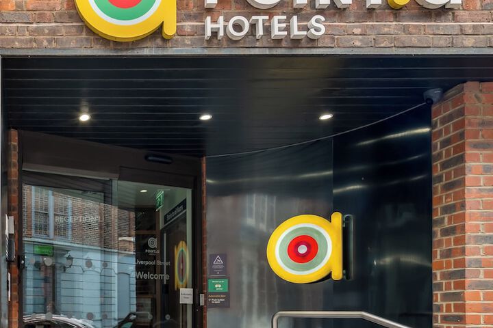 Hotel 55 of 64