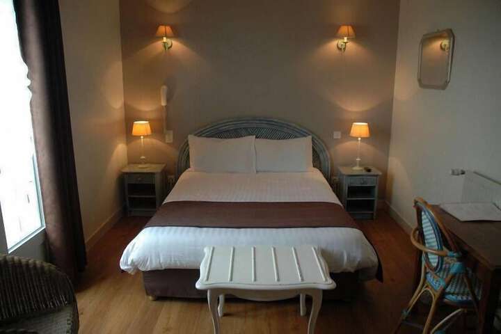 Room 8 of 58