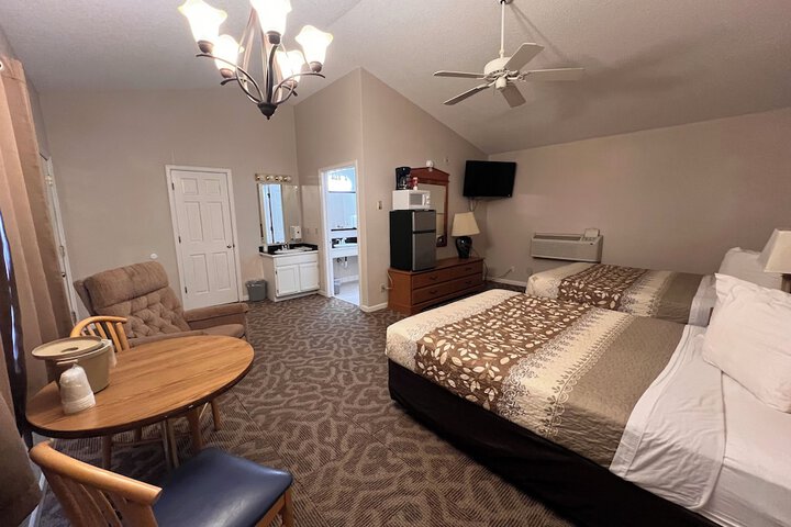 Room 13 of 48