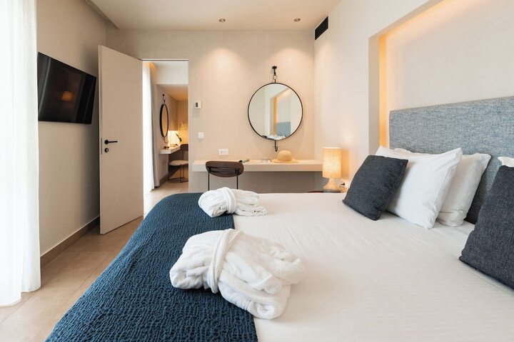 Room 14 of 70
