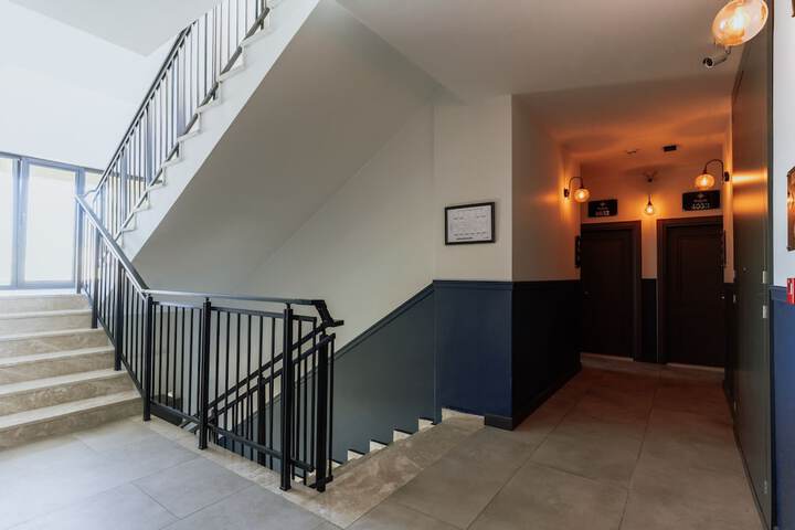 Ballroom/Hall 50 of 62