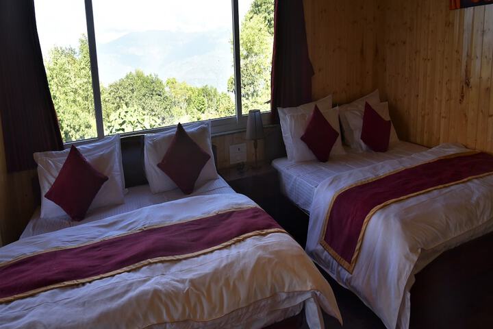 Room 14 of 251