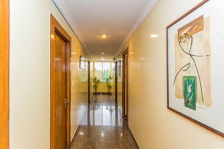 Hotel Interior 8 of 32