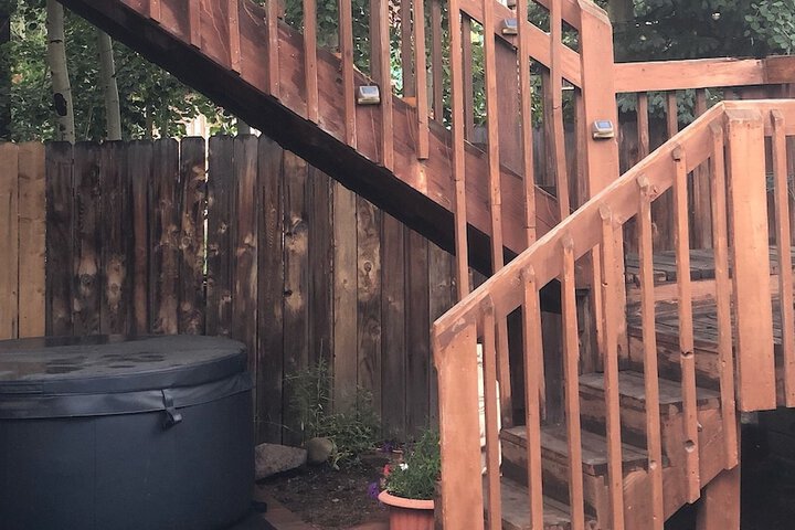 Hotel Exterior 53 of 59