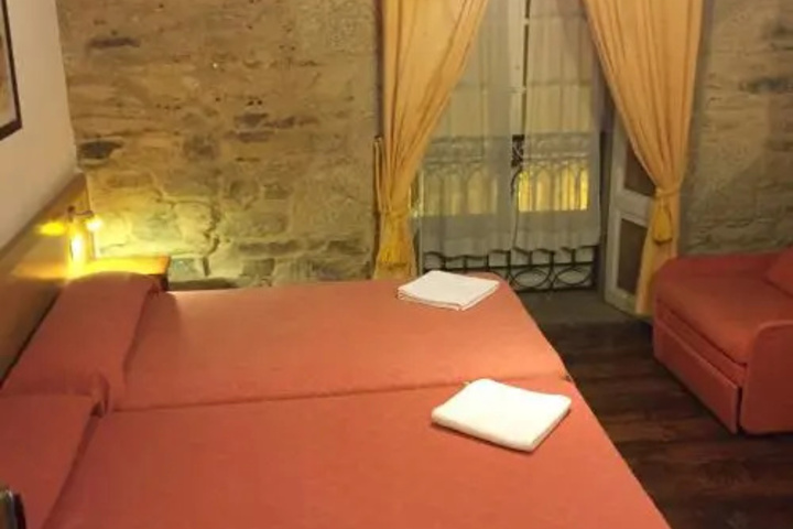 Room 14 of 21