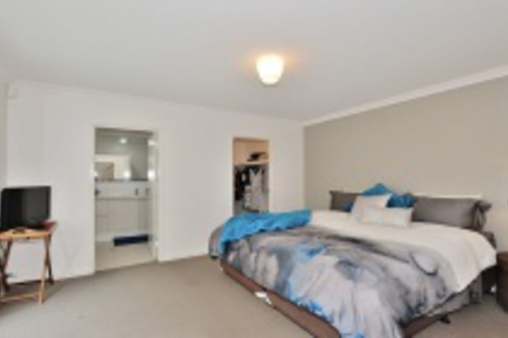 Room 43 of 156