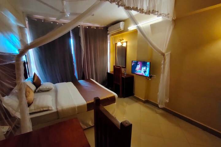 Room 15 of 71