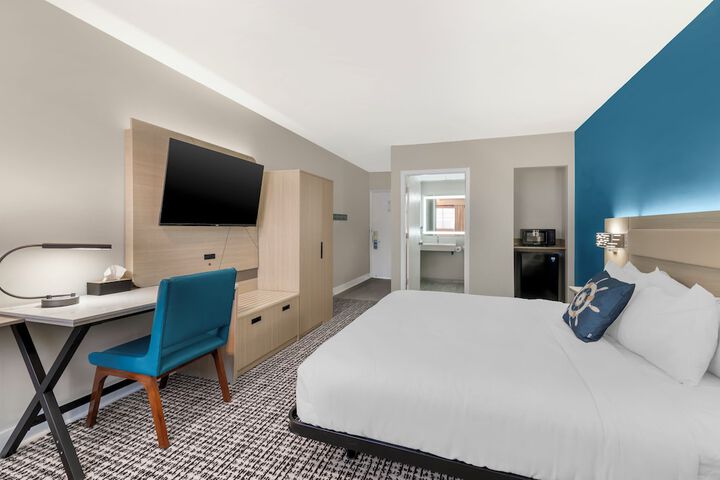 Room 11 of 51