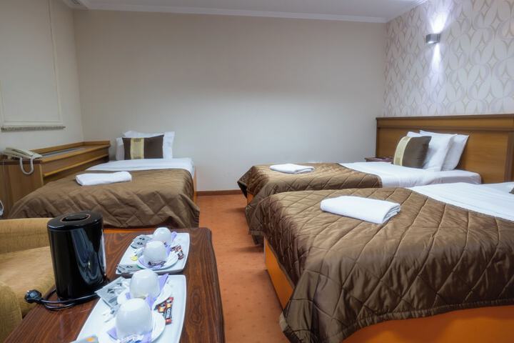 Room 20 of 93