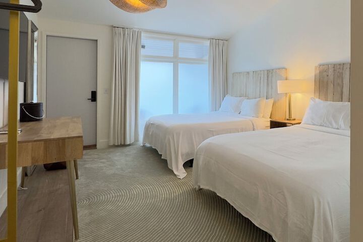 Room 44 of 85