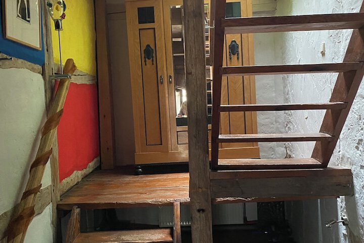 Room 43 of 101