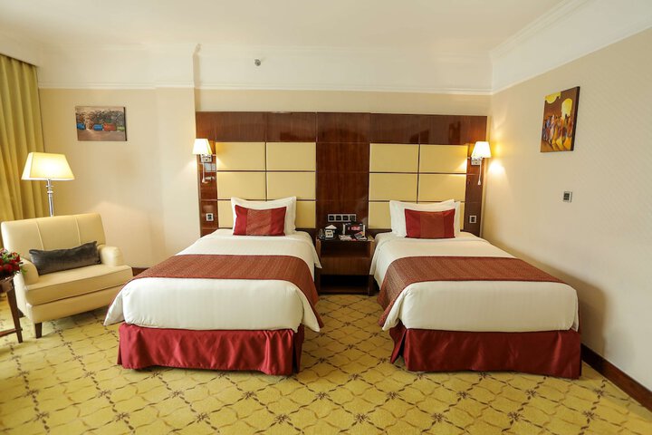 Room 42 of 93