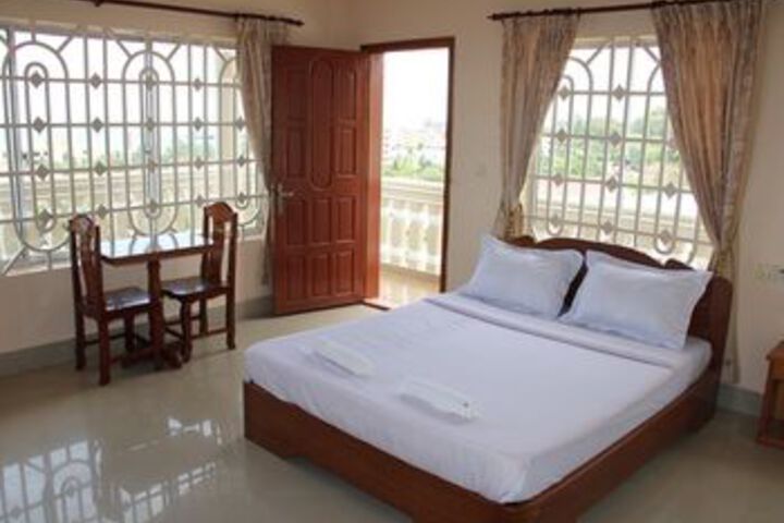 Room 26 of 68