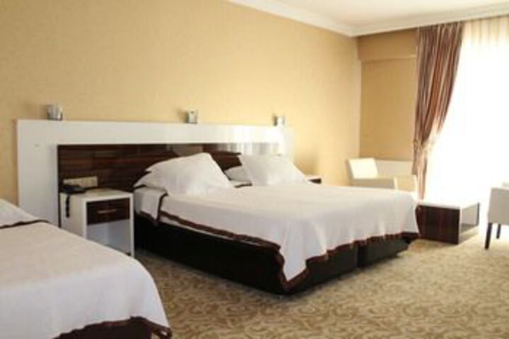 Room 22 of 46