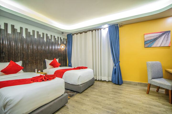 Room 13 of 29