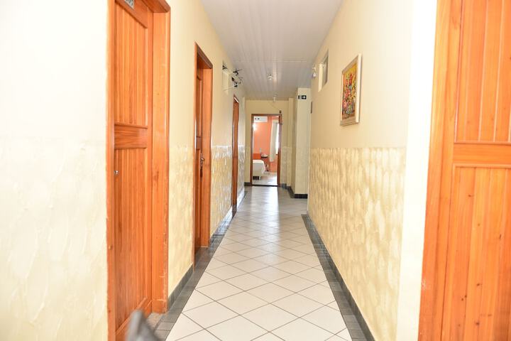Ballroom/Hall 35 of 36