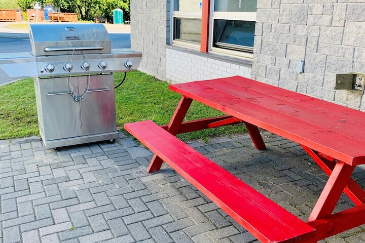 BBQ/picnic area