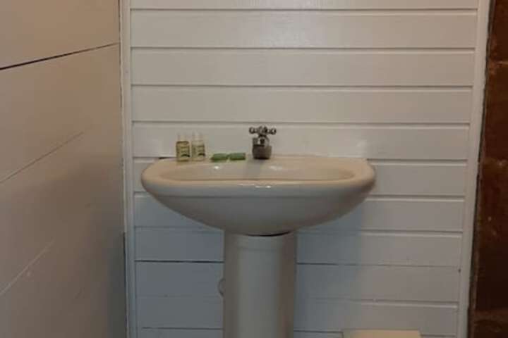 Clean Restrooms