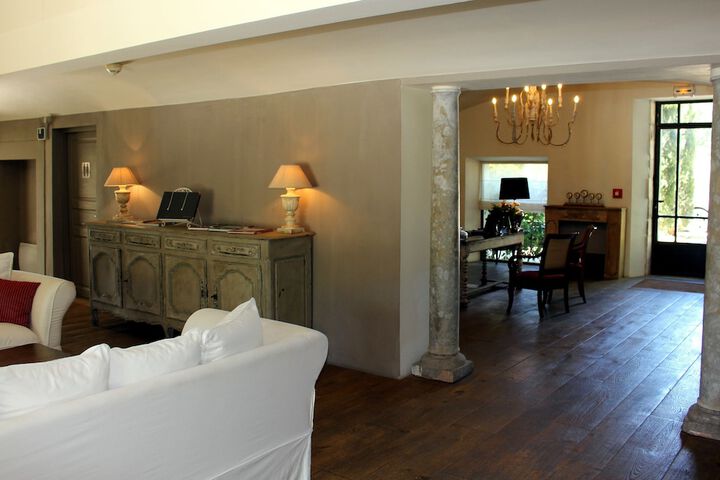 Hotel Interior 5 of 94