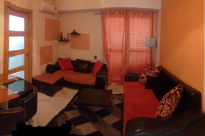 Room 8 of 18