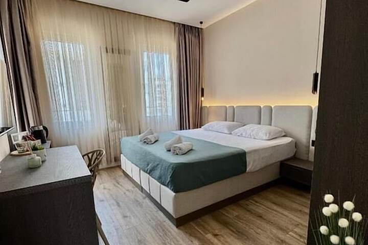 Room 10 of 57