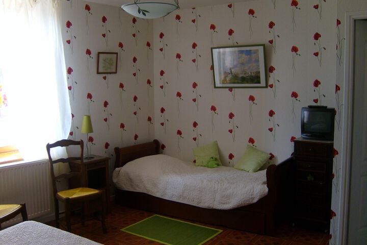 Room 2 of 5