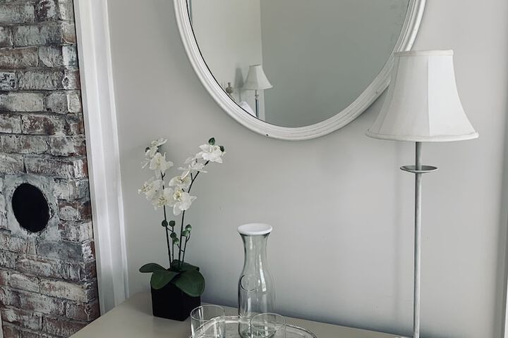 Room 18 of 66