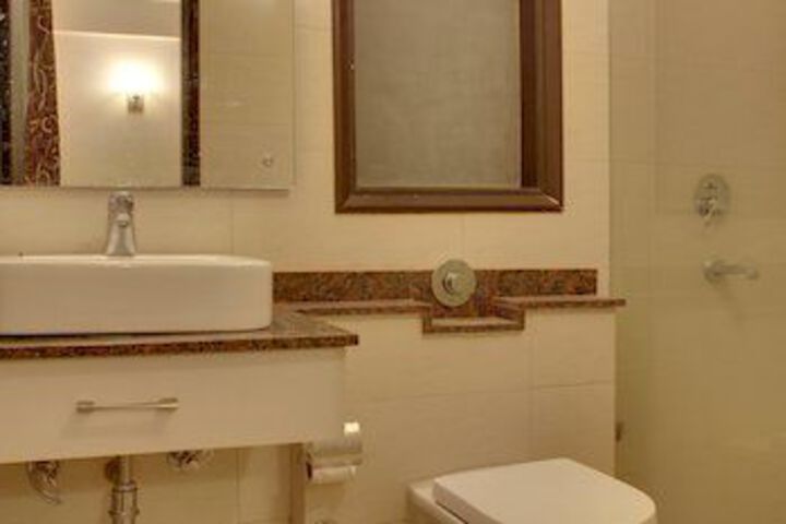 Room 3 of 19