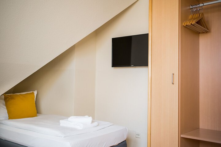Room 36 of 56