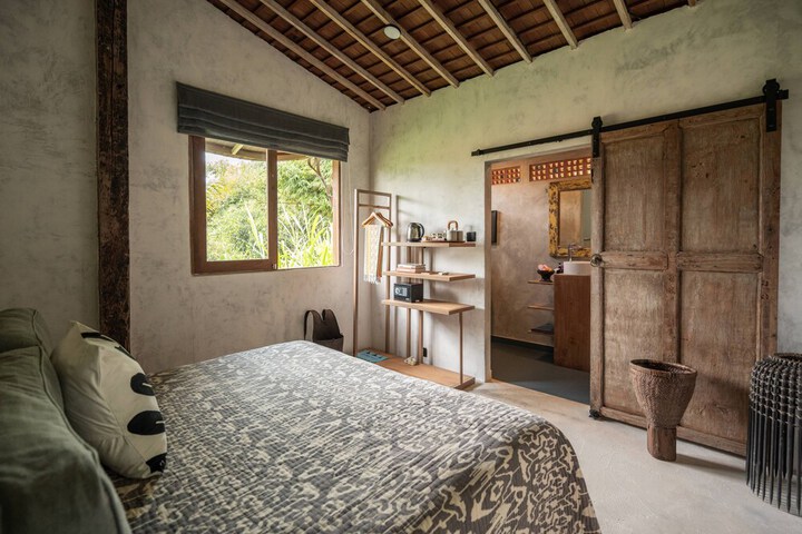 Room 20 of 73