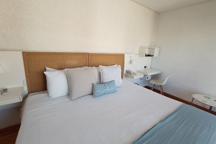 Room 11 of 31