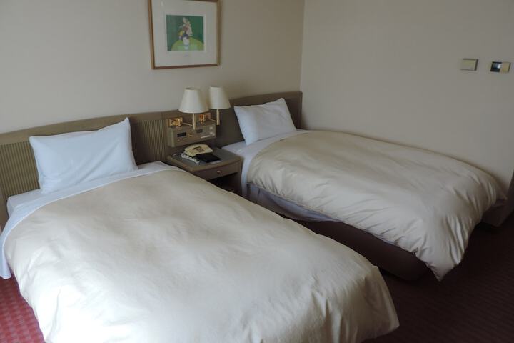 Room 19 of 116