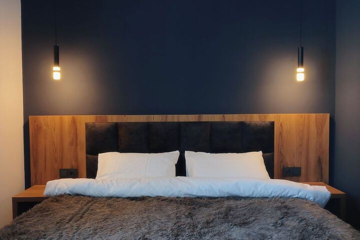 Room 11 of 75