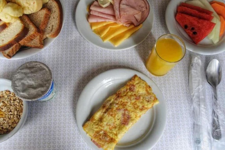 Breakfast meal