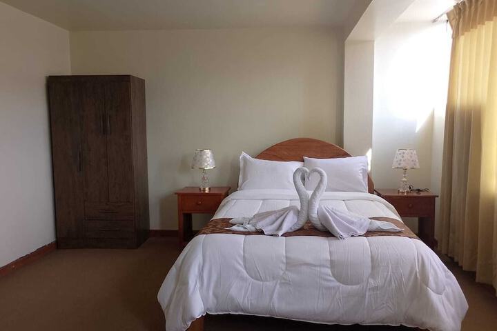 Room 2 of 11