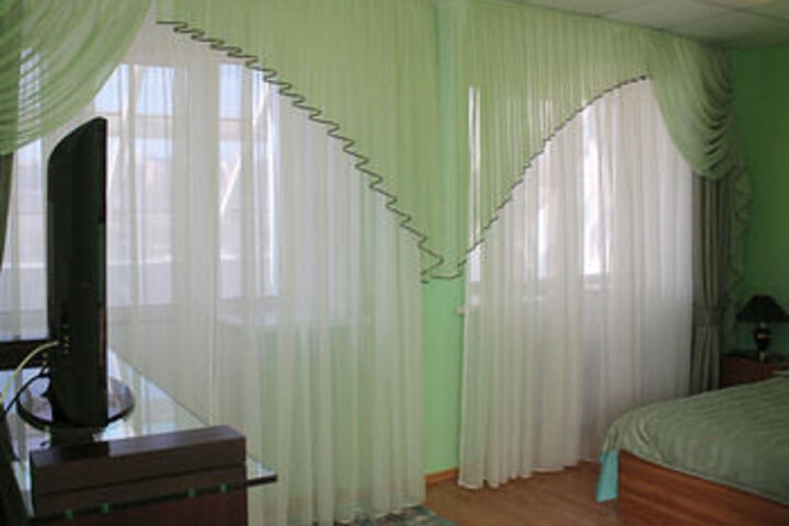Room 28 of 68