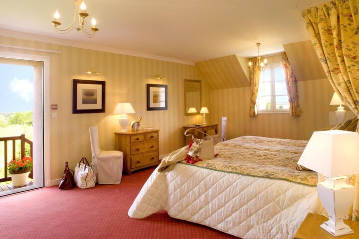Room 8 of 36