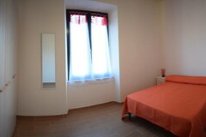 Room 73 of 76