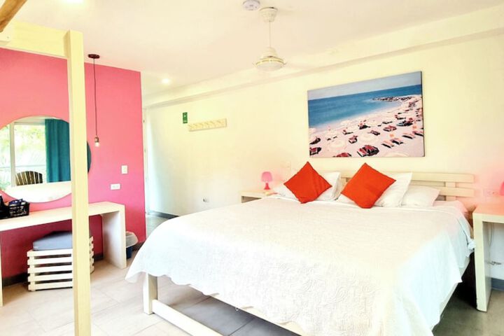 Room 25 of 57