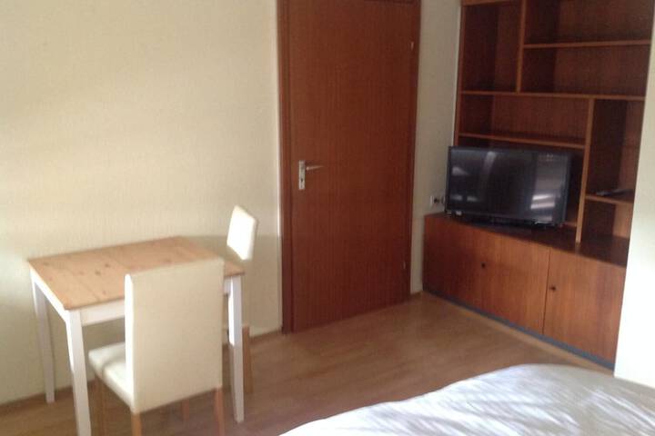 Room 5 of 24