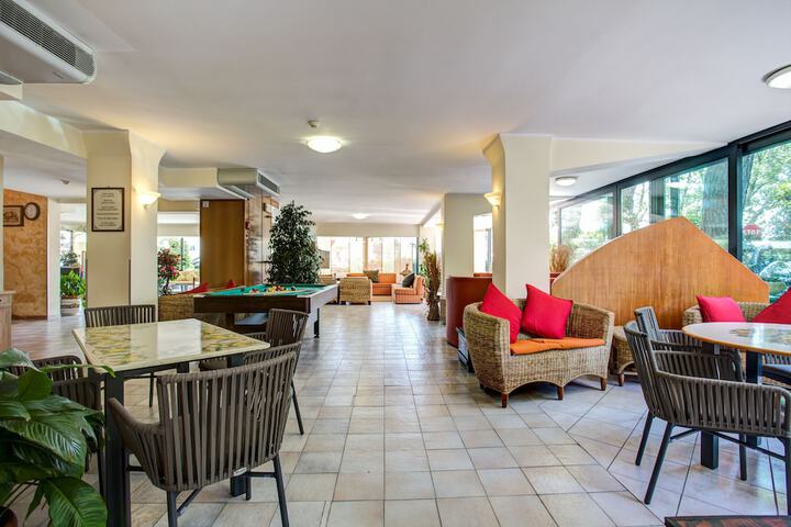 Hotel Interior 3 of 29