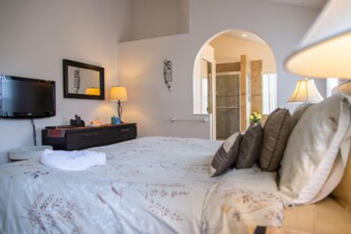 Room 42 of 44