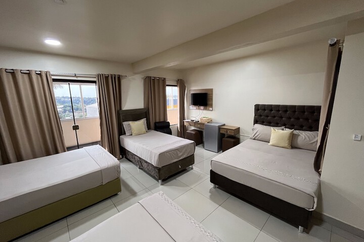 Room 16 of 26